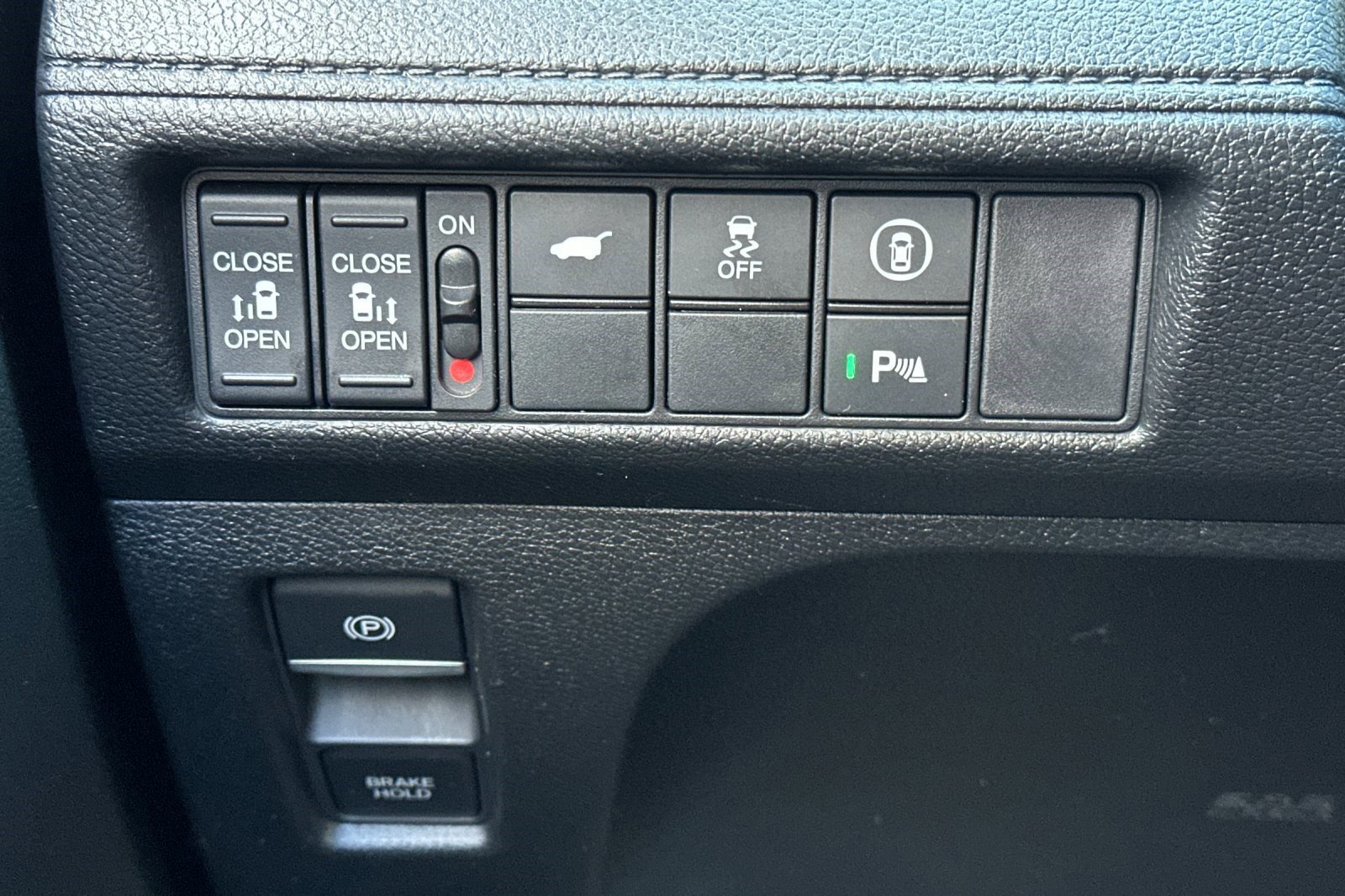 Certified 2024 Honda Odyssey Elite image 36