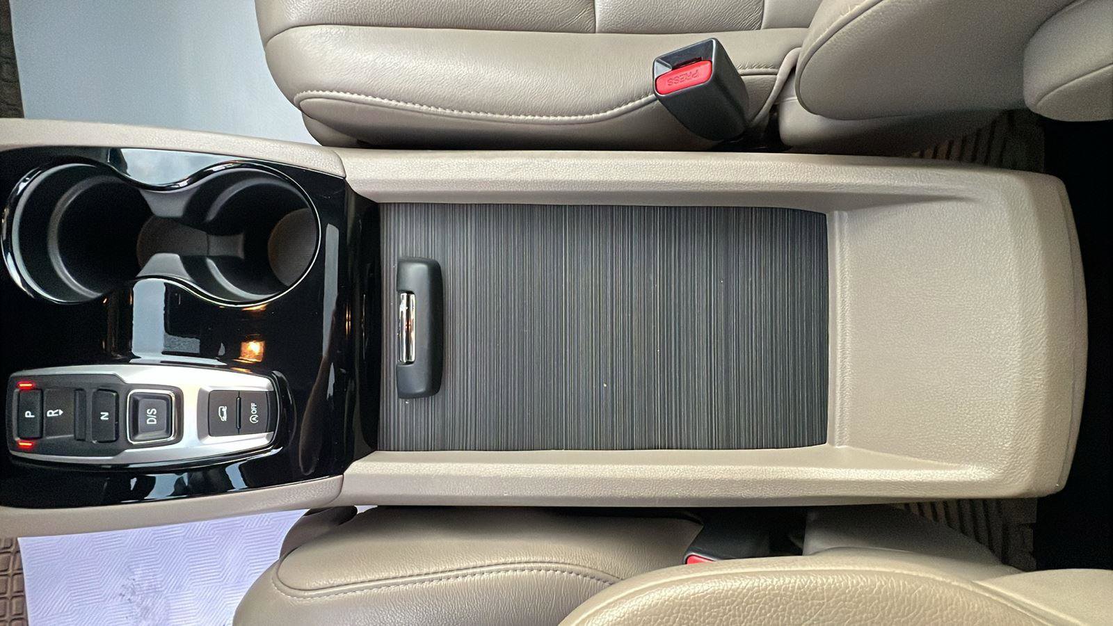 Used 2022 Honda Pilot Touring image 27