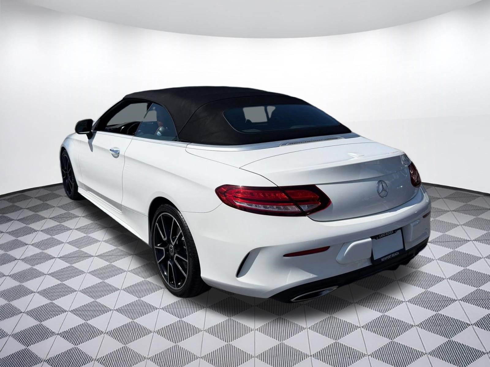 Used 2023 Mercedes-Benz C 300 Cabriolet image 2