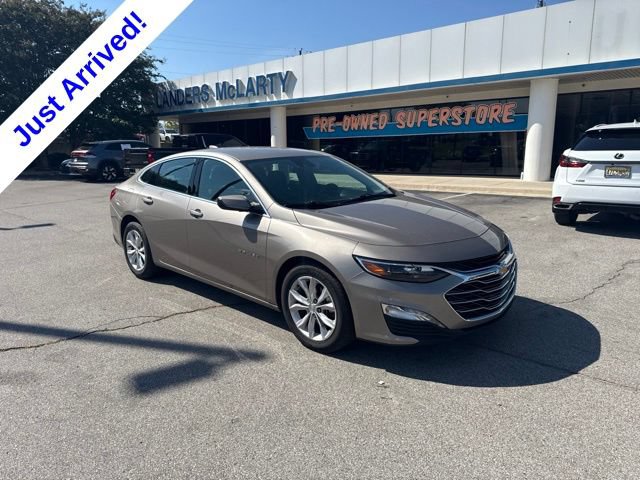 Used 2025 Chevrolet Malibu LT FWD image 1