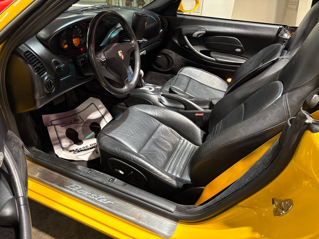 Used 2003 Porsche Boxster RWD image 7