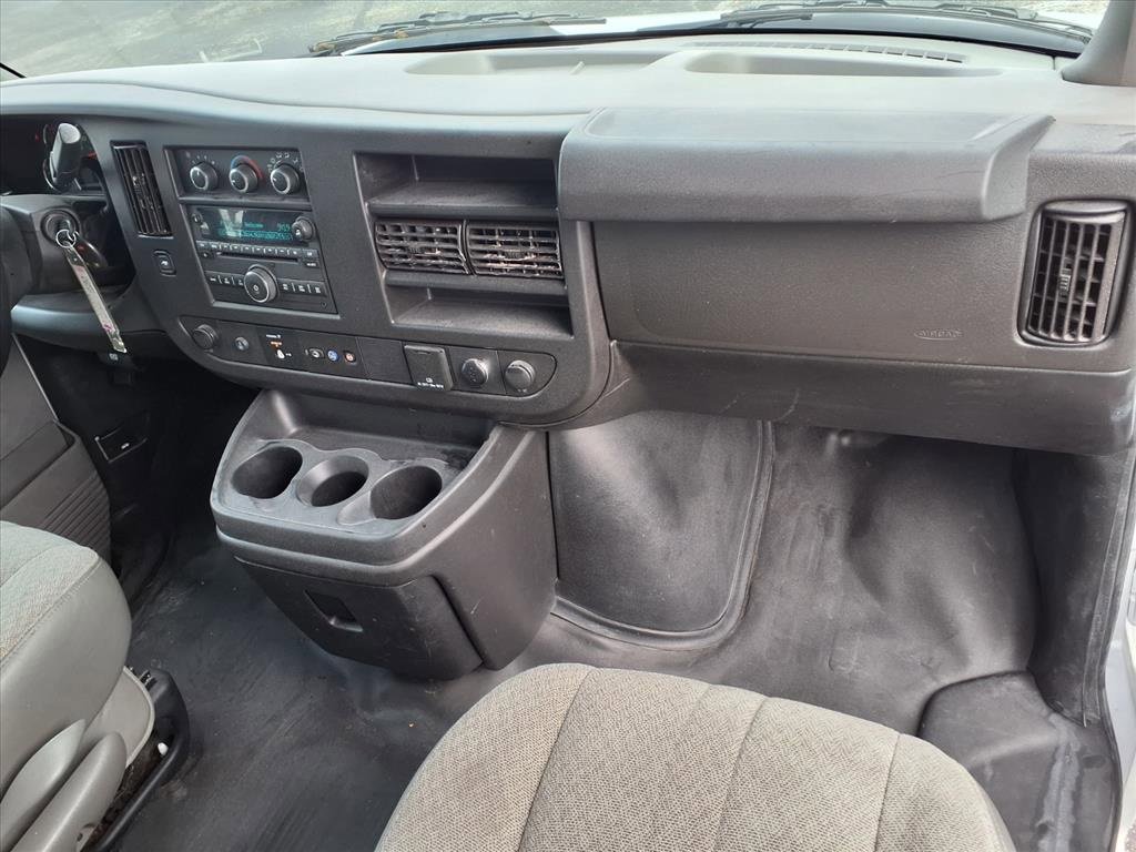 Used 2021 Chevrolet Express 3500 Work Van w/ Power Convenience Package image 10