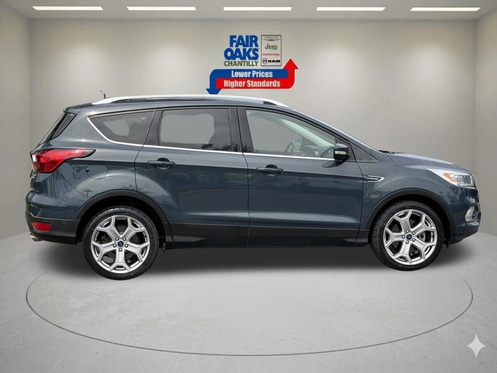 Used 2019 Ford Escape Titanium AWD/4WD image 6