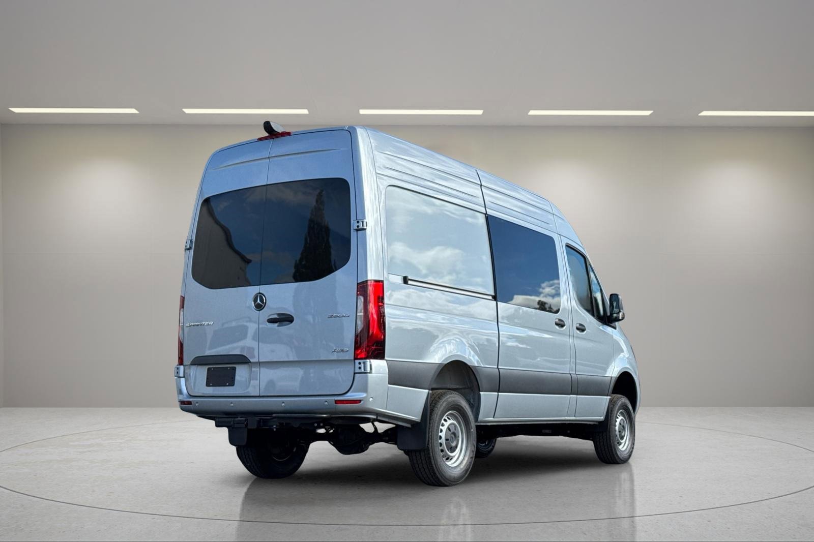New 2025 Mercedes-Benz Sprinter 2500 image 4