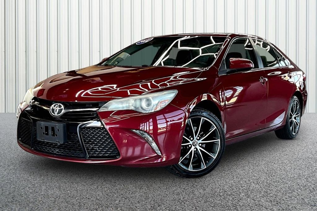 Used 2016 Toyota Camry SE FWD image 3