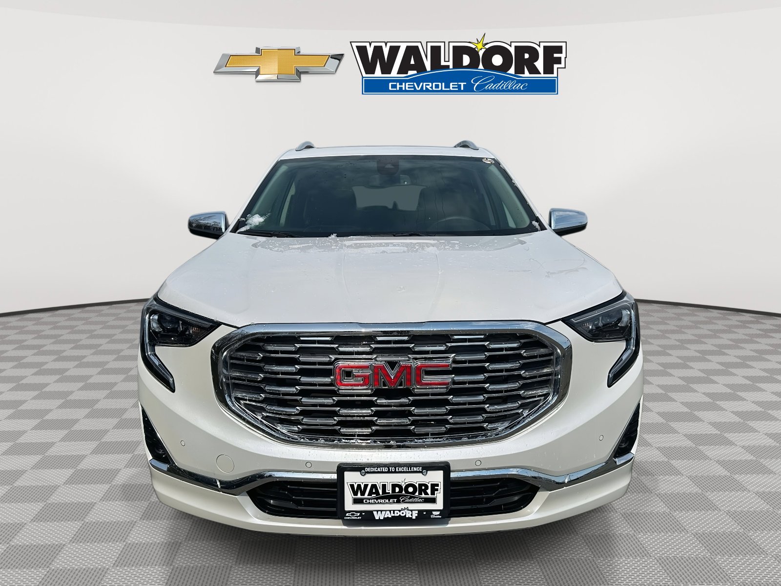 Used 2020 GMC Terrain Denali image 2