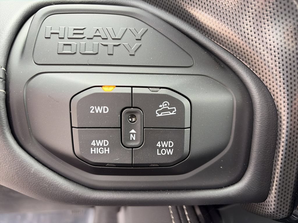 New 2026 RAM 2500 Limited AWD/4WD image 29