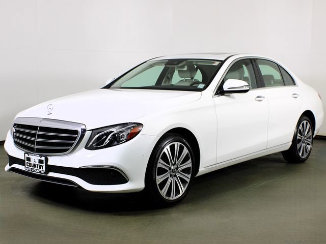Used 2018 Mercedes-Benz E 300 4MATIC image 1