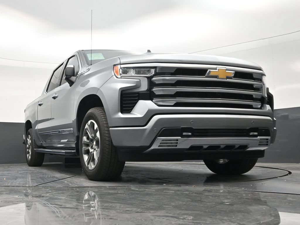 Used 2024 Chevrolet Silverado 1500 High Country RWD image 26