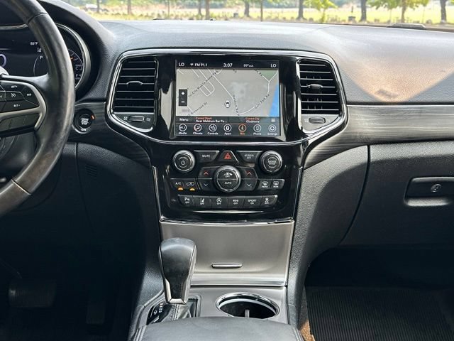 Used 2021 Jeep Grand Cherokee Laredo X AWD/4WD image 32