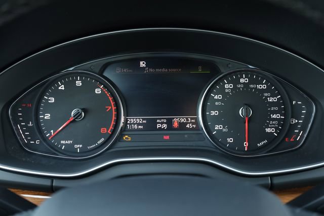 Used 2023 Audi Q5 2.0T Premium w/ Convenience Package image 16