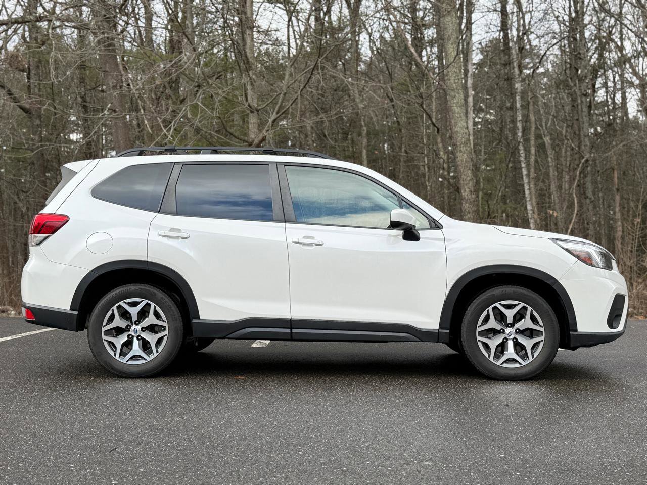 Used 2019 Subaru Forester Premium AWD/4WD image 5