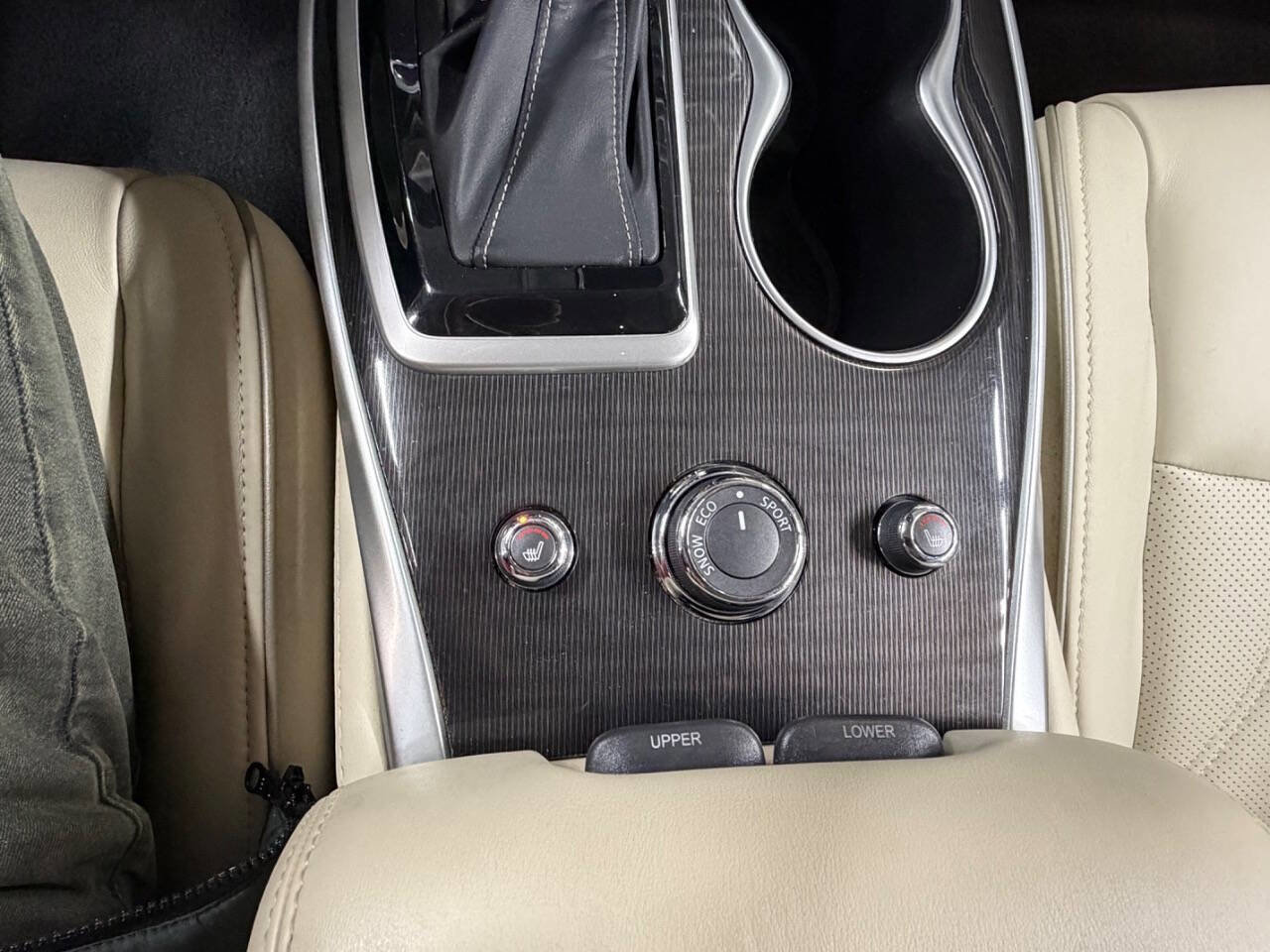 Used 2019 INFINITI QX60 Luxe w/ Essential Package image 20