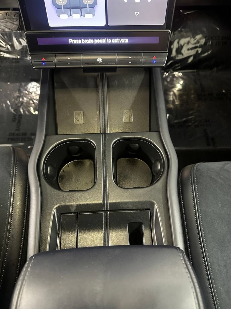 Used 2023 Fisker Ocean One AWD/4WD image 17