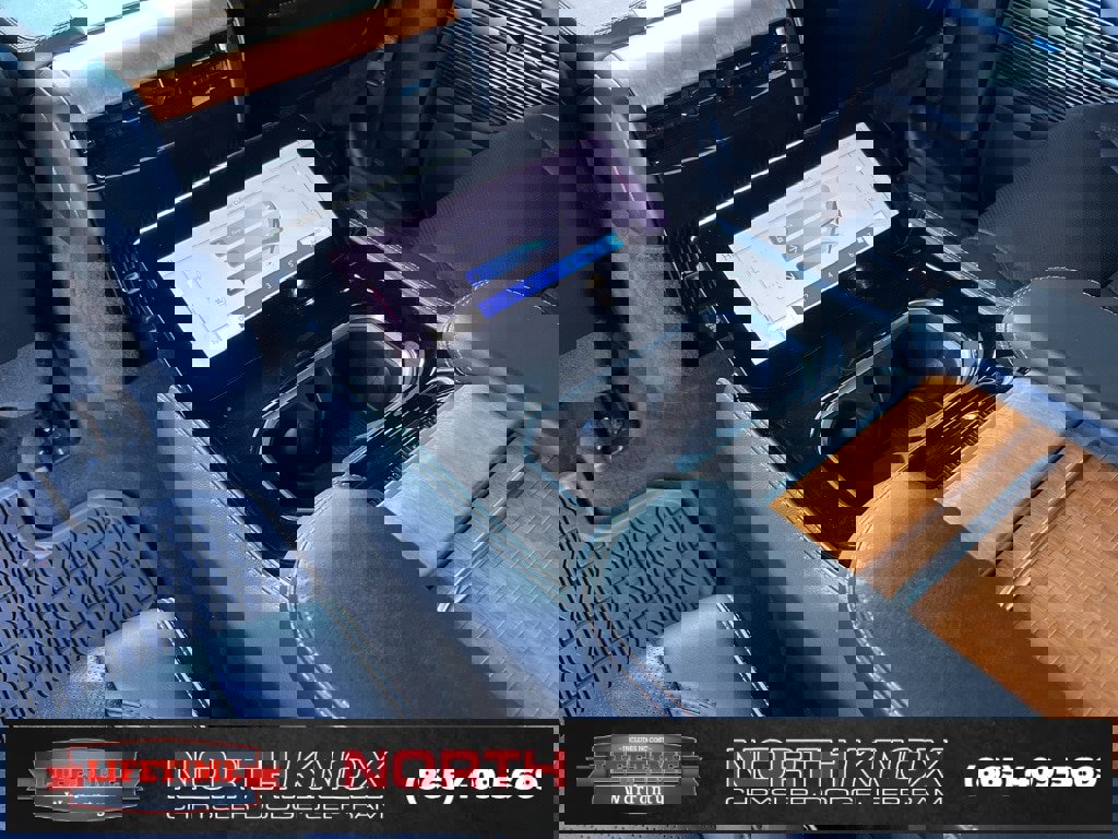 Used 2024 Jeep Grand Wagoneer L Series III image 17