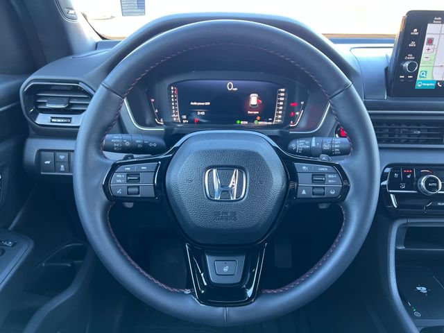 Certified 2025 Honda Pilot Black Edition image 22