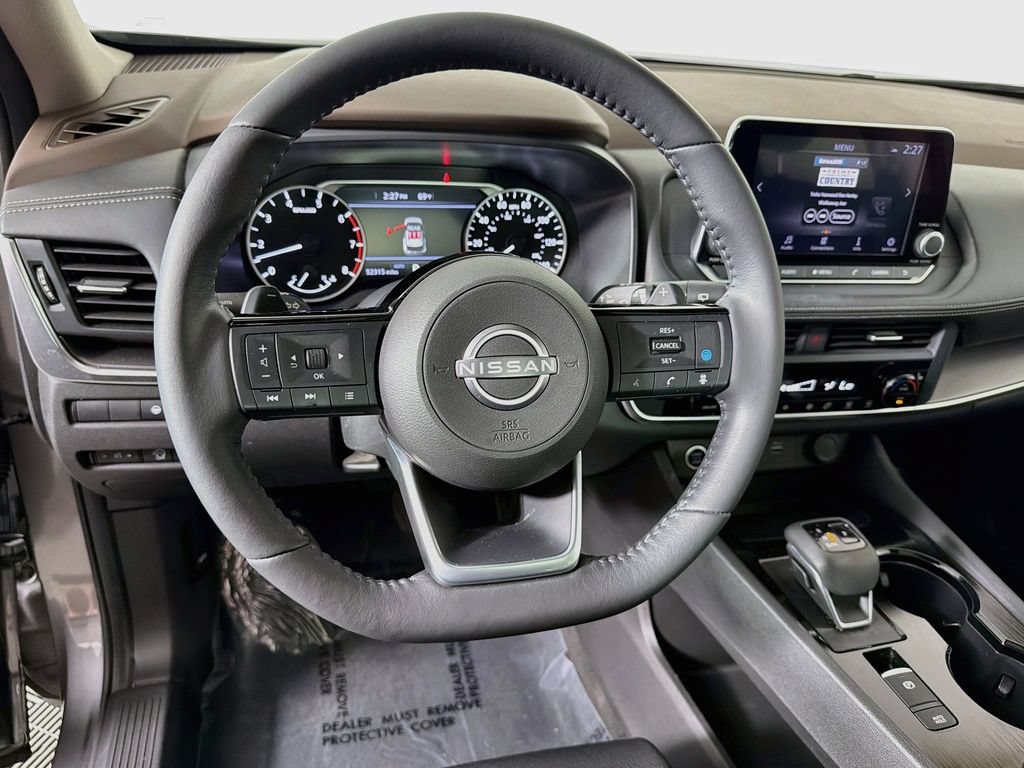 Used 2023 Nissan Rogue SV w/ SV Premium B Package AWD/4WD image 11