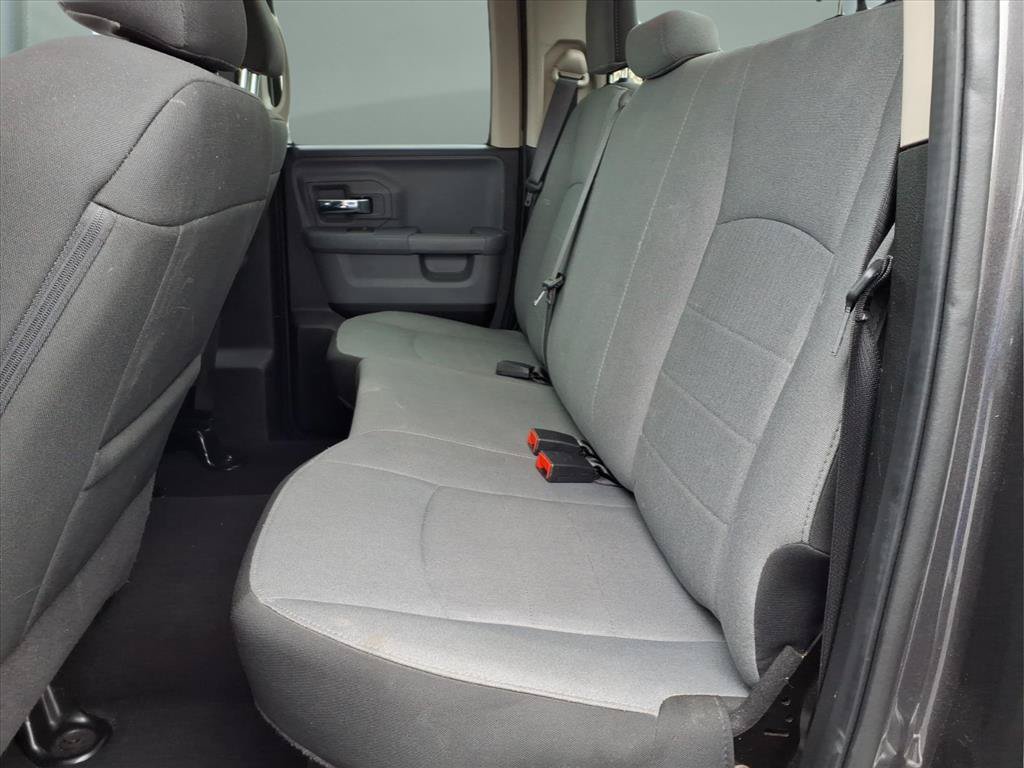 Used 2024 RAM 1500 Classic SLT AWD/4WD image 17