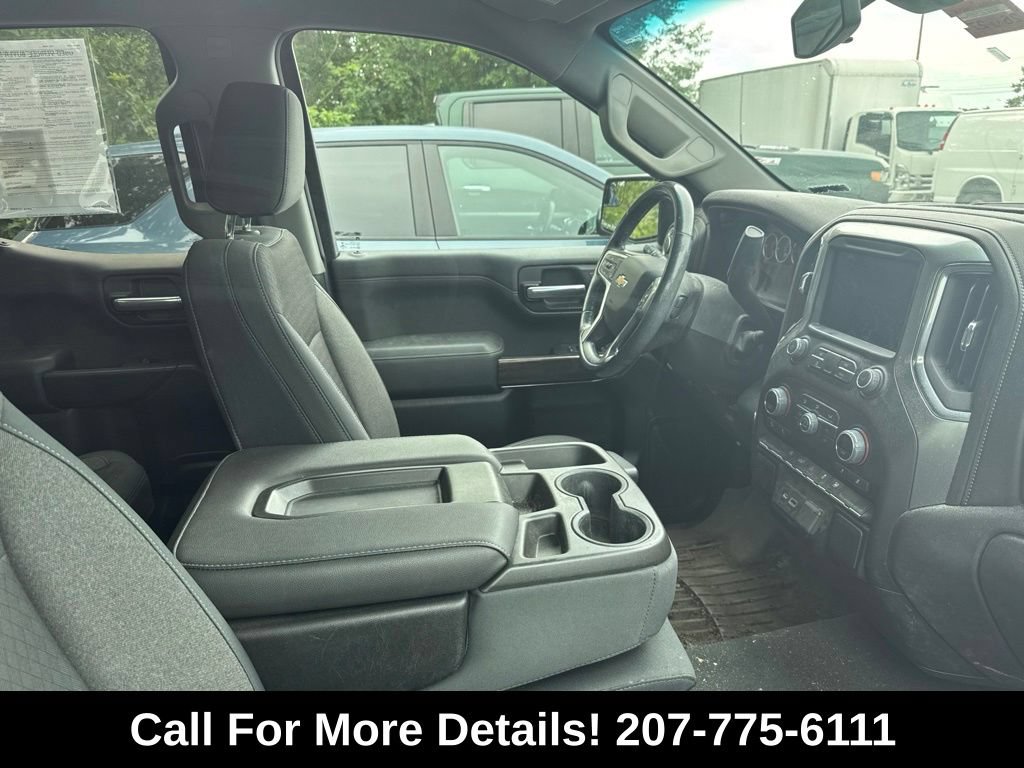 Used 2019 Chevrolet Silverado 1500 LT w/ All-Star Edition AWD/4WD image 3