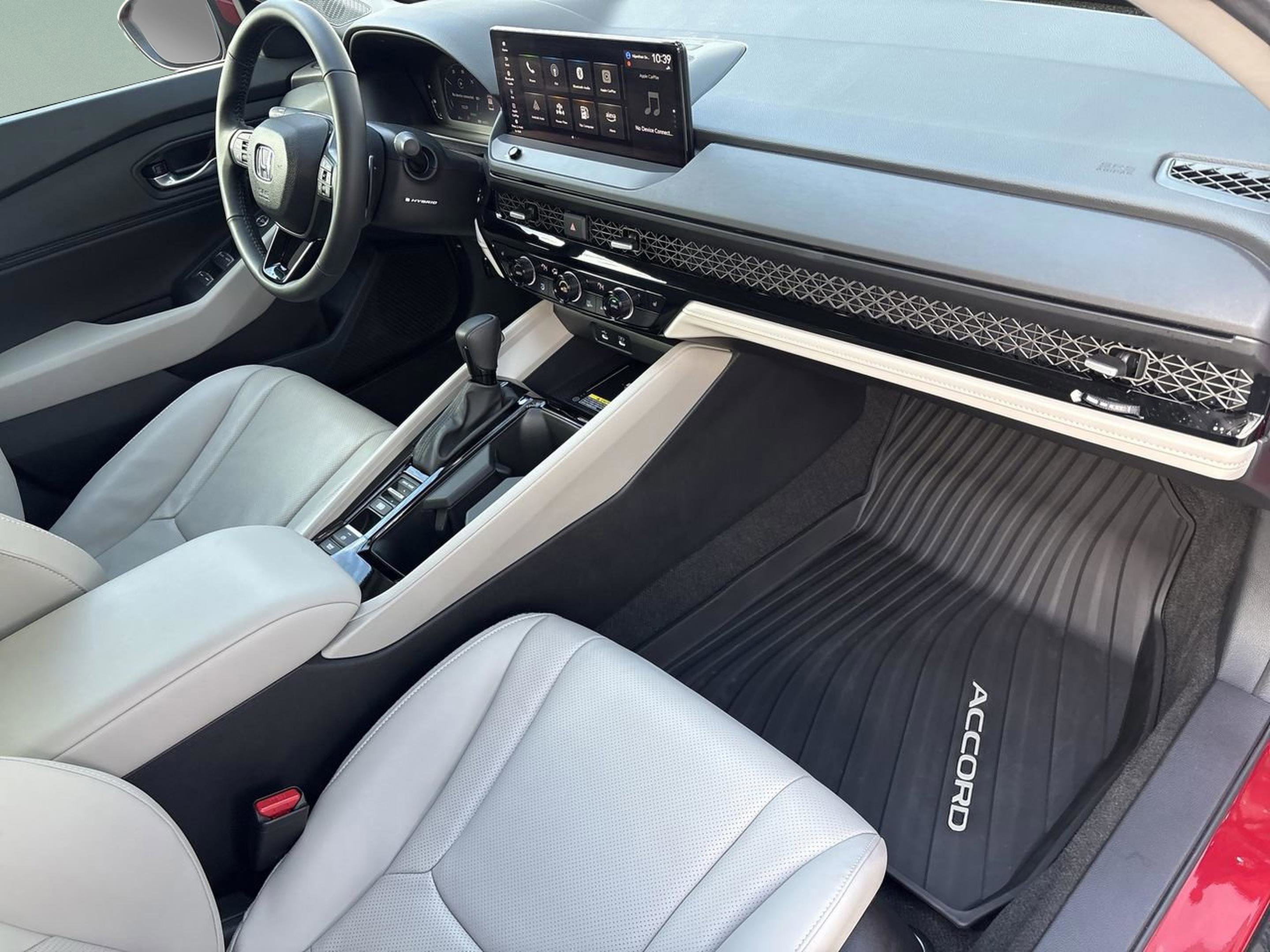 Used 2025 Honda Accord EX-L image 18