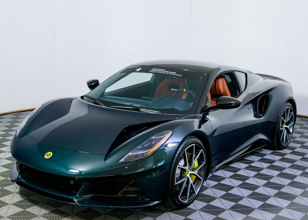 Used 2024 Lotus Emira First Edition image 11