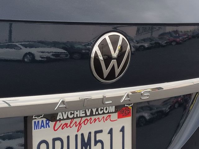 Used 2021 Volkswagen Atlas Cross Sport SE w/ Panoramic Sunroof Package FWD image 40