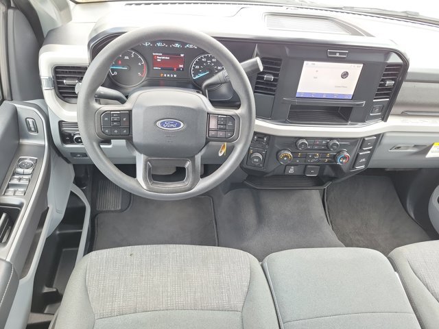 Certified 2025 Ford F250 XLT AWD/4WD image 16