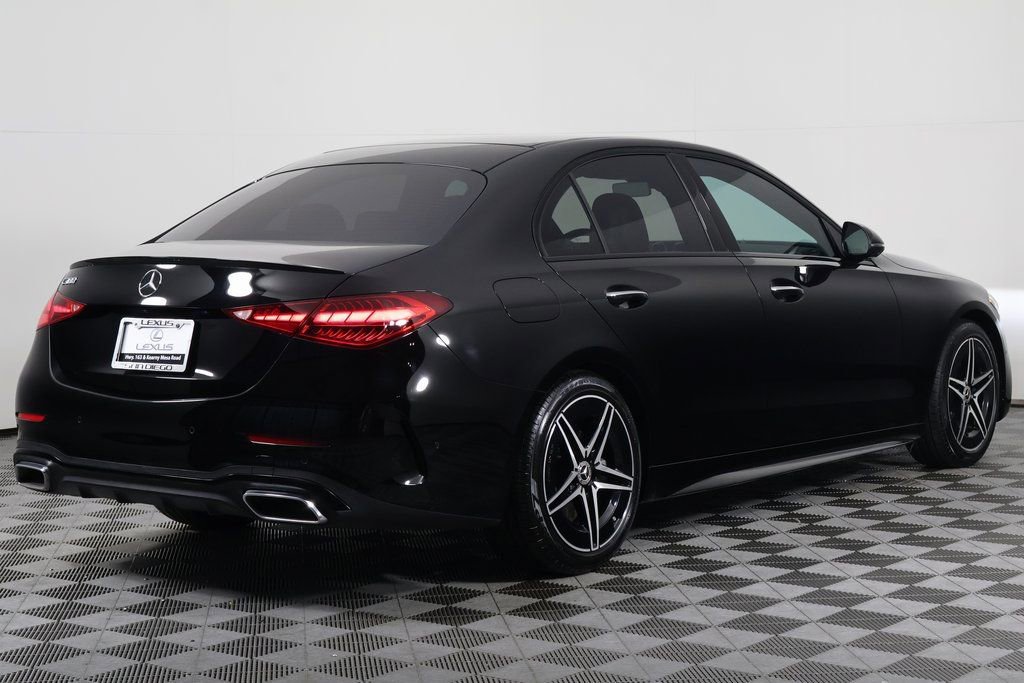 Used 2023 Mercedes-Benz C 300 Sedan image 4