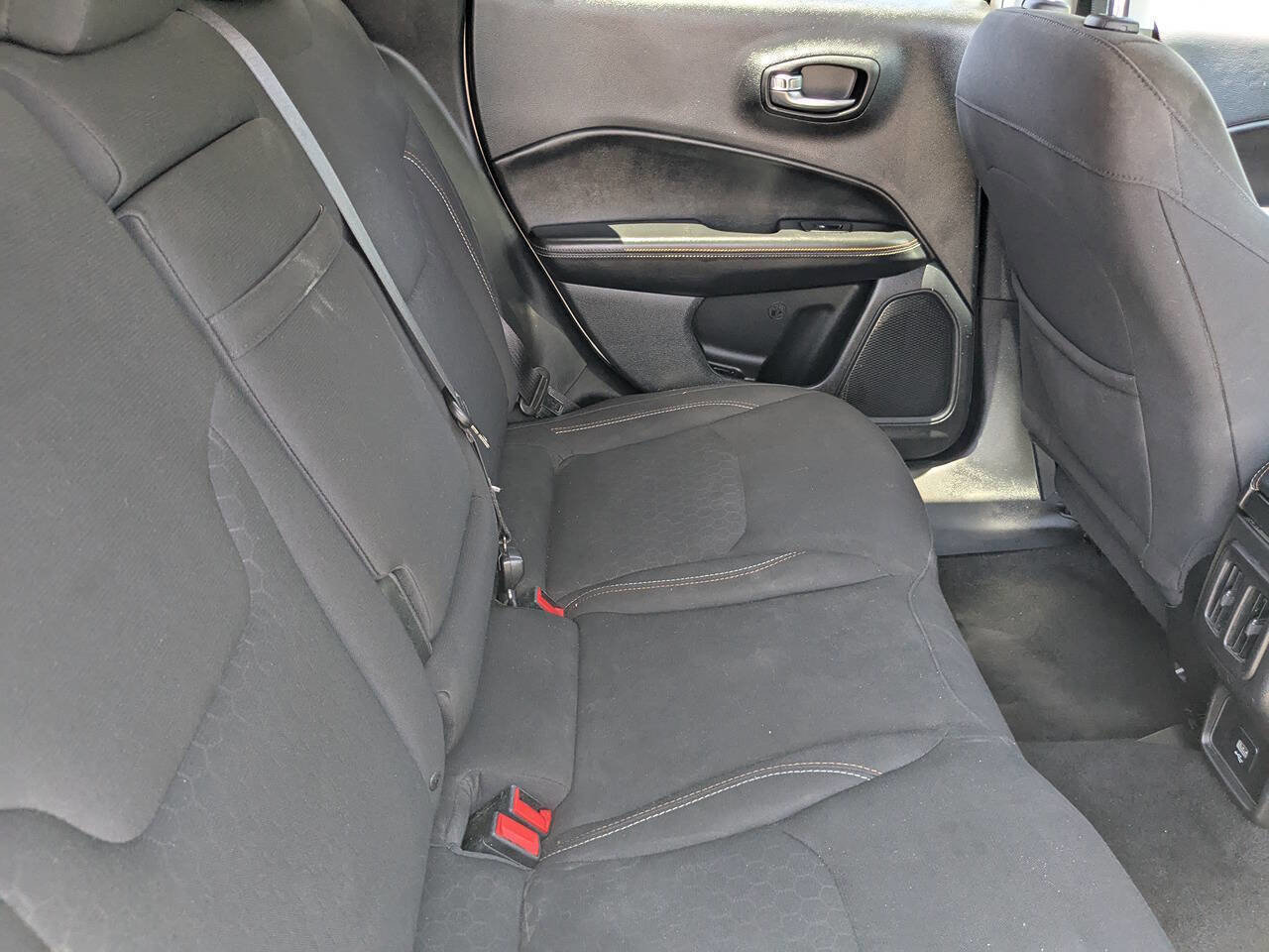 Used 2018 Jeep Compass Sport image 14