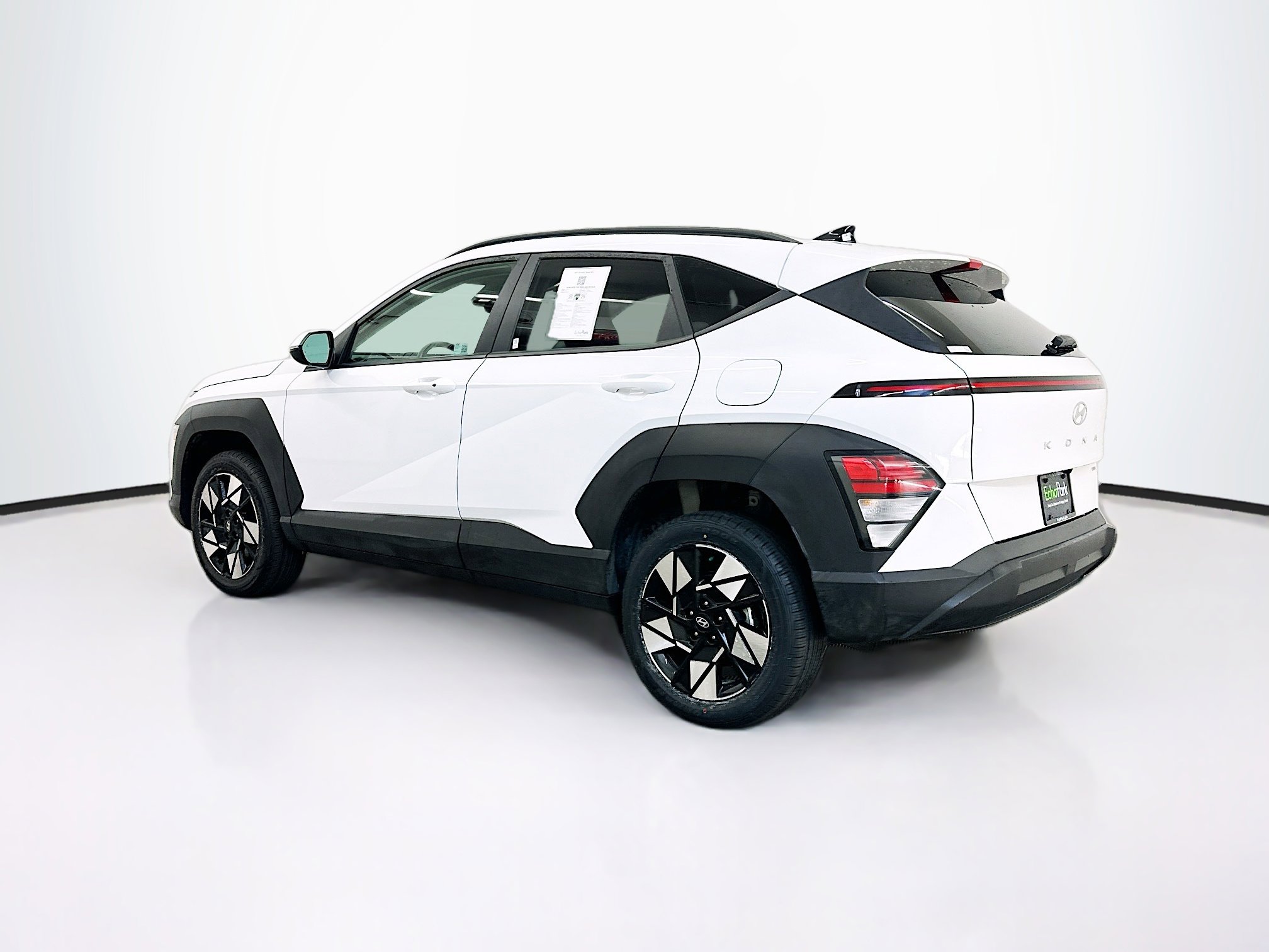 Used 2025 Hyundai Kona SEL image 5