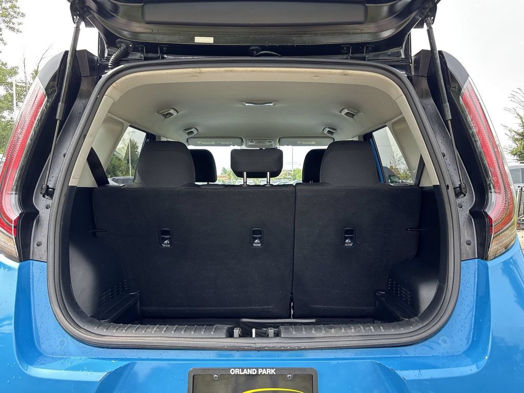 Used 2024 Kia Soul S FWD image 21