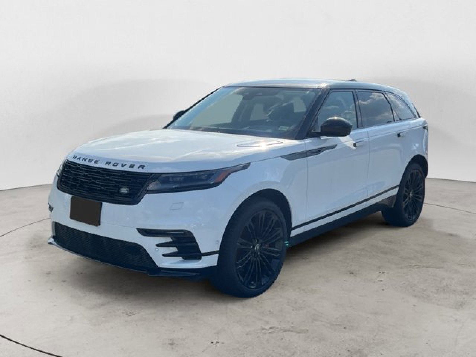 New 2025 Land Rover Range Rover Velar Dynamic SE image 1