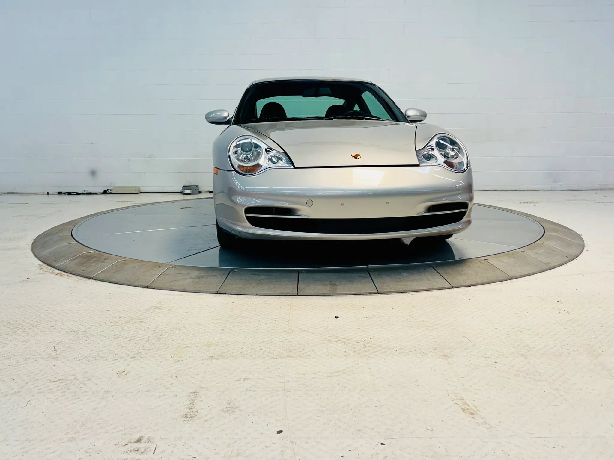 Used 2002 Porsche 911 GT3 RS image 12