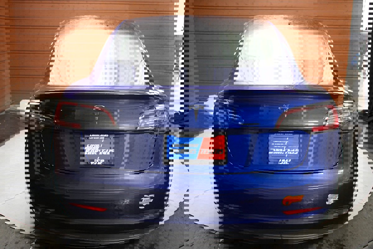 Used 2020 Tesla Model 3 Long Range image 2