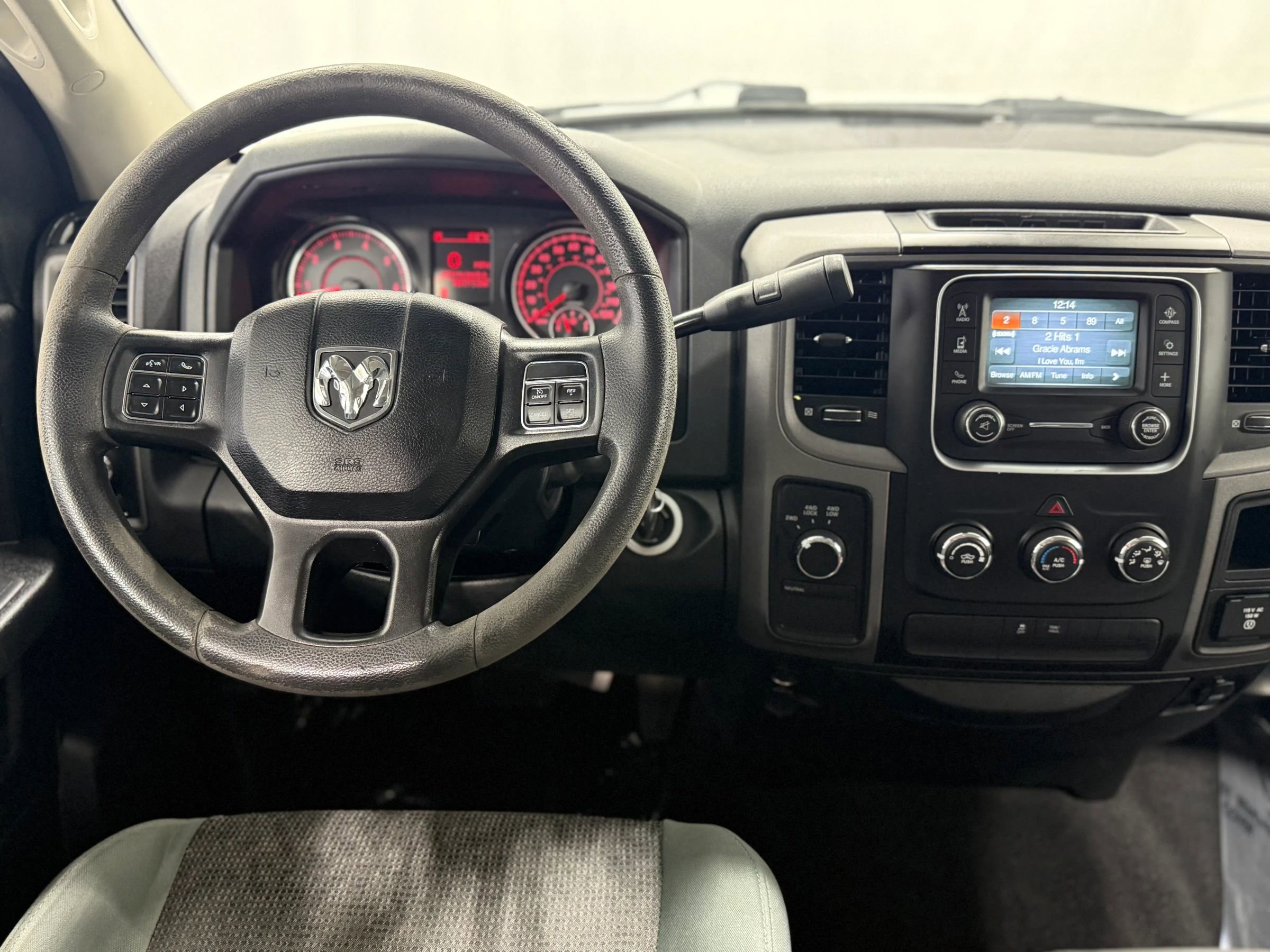 Used 2018 RAM 1500 SLT w/ Protection Group image 16