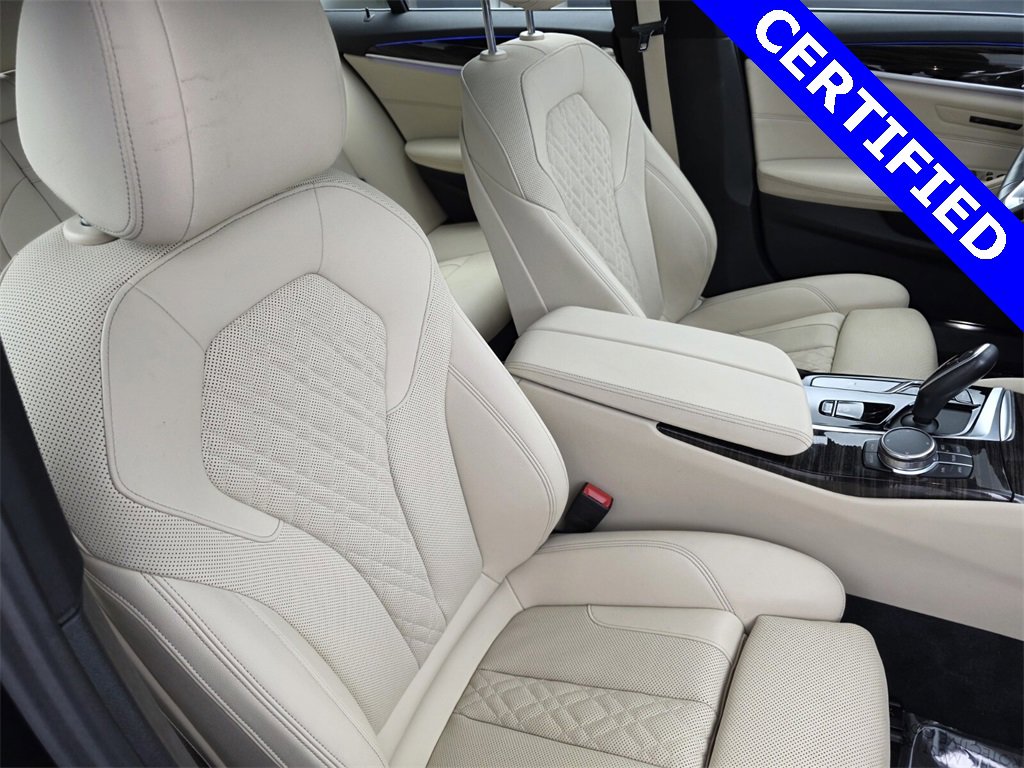 Certified 2023 BMW 530i w/ Convenience Package image 29