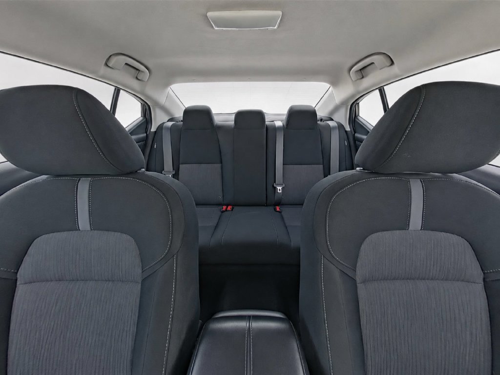 Used 2023 Nissan Sentra SV FWD image 28