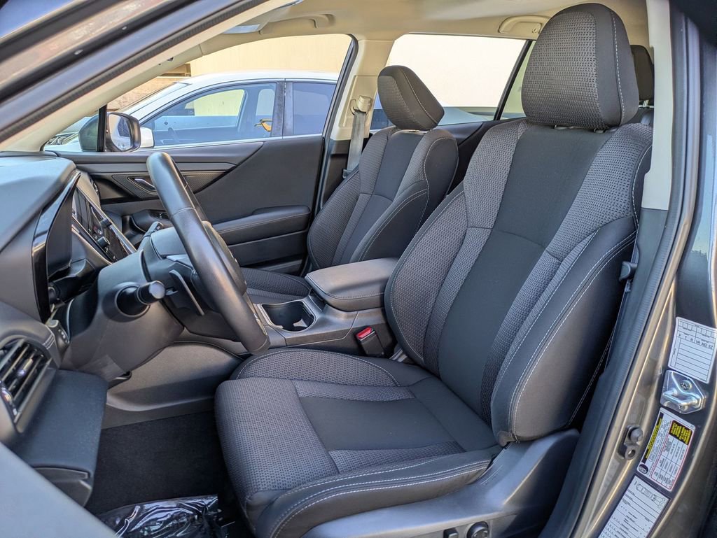 Used 2025 Subaru Outback Premium image 23