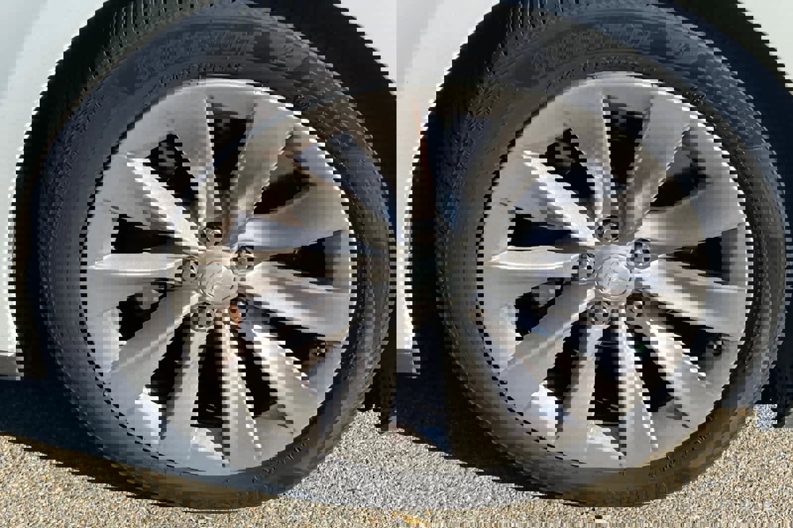 Used 2016 Tesla Model S 70 RWD image 15