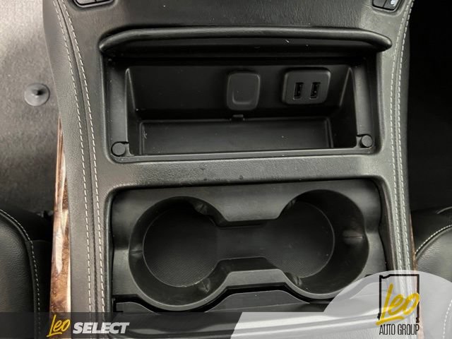 Used 2019 Chevrolet Suburban Premier AWD/4WD image 19