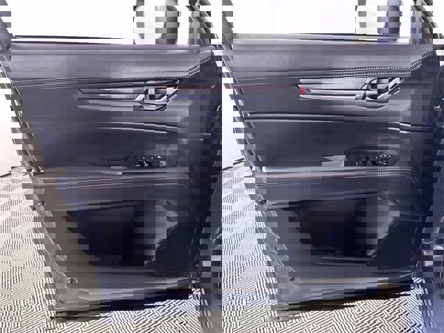 Used 2022 MAZDA CX-5 Carbon Edition image 23