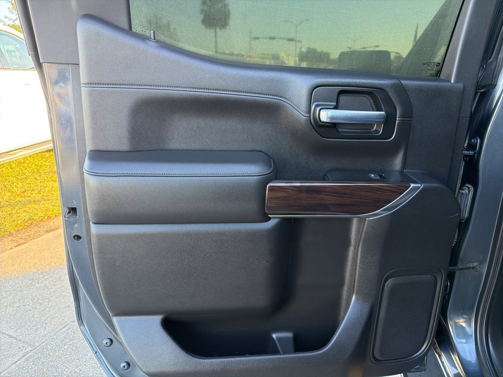 Used 2020 GMC Sierra 1500 SLT image 15