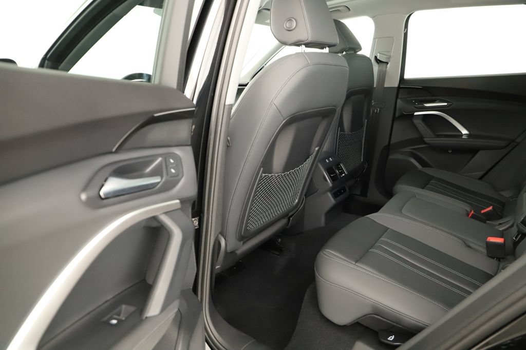 Certified 2025 Audi Q5 Premium AWD/4WD image 27