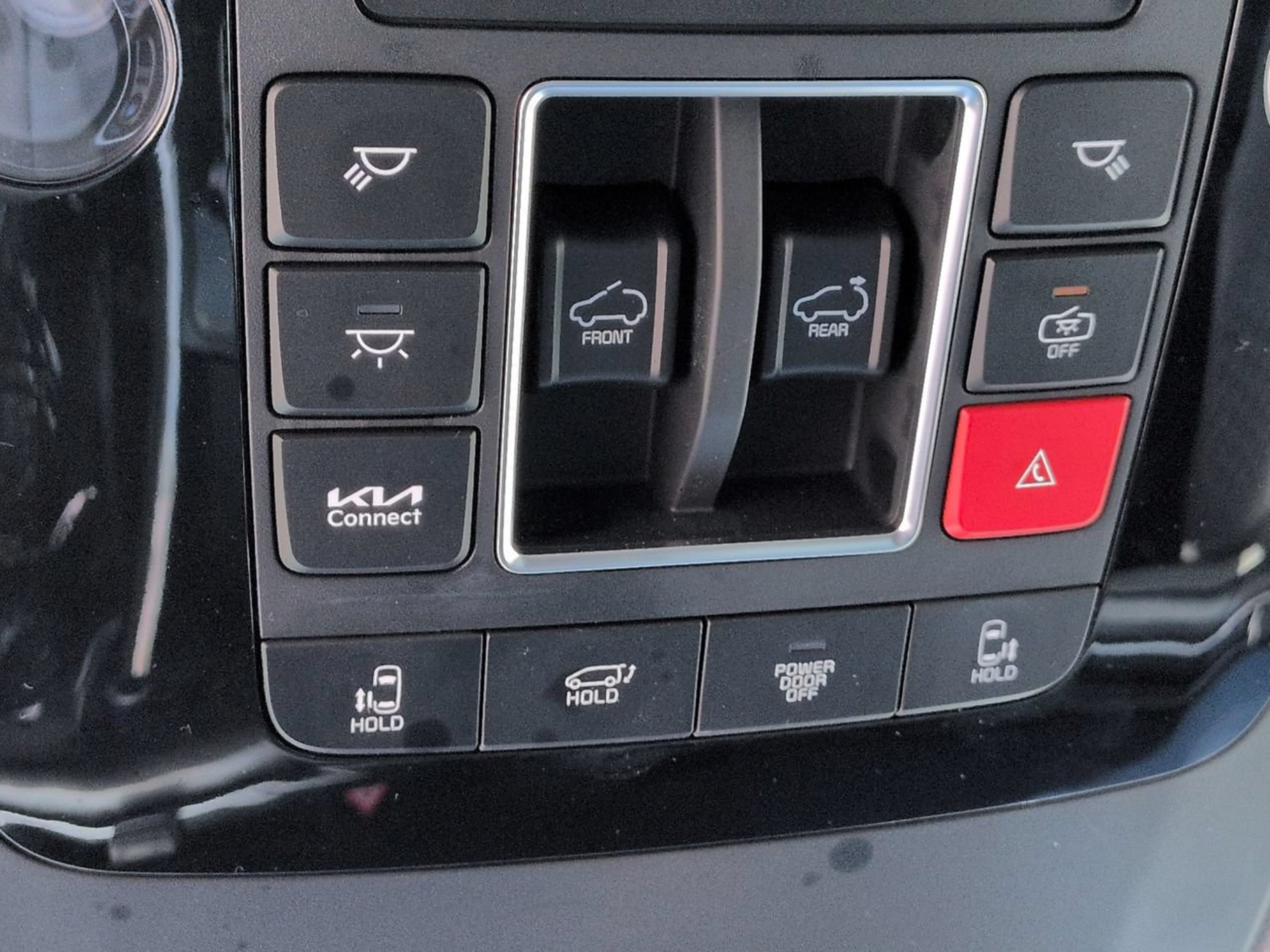 Certified 2025 Kia Carnival SX w/ SX Dark Edition Package FWD image 27