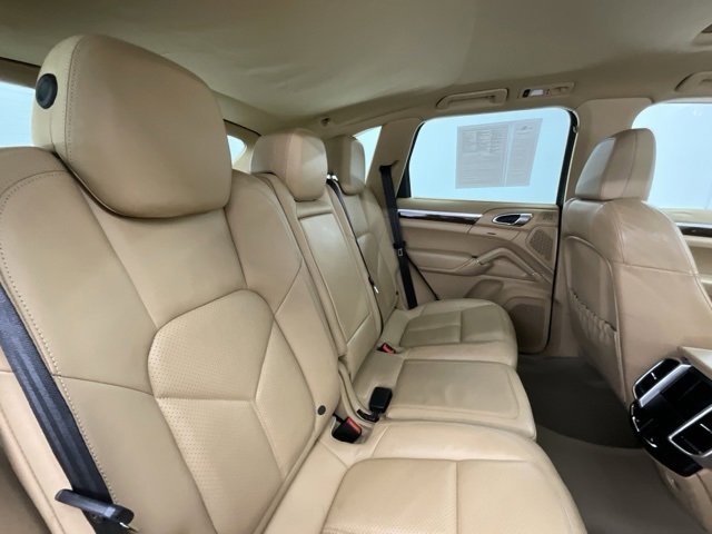 Used 2013 Porsche Cayenne image 15