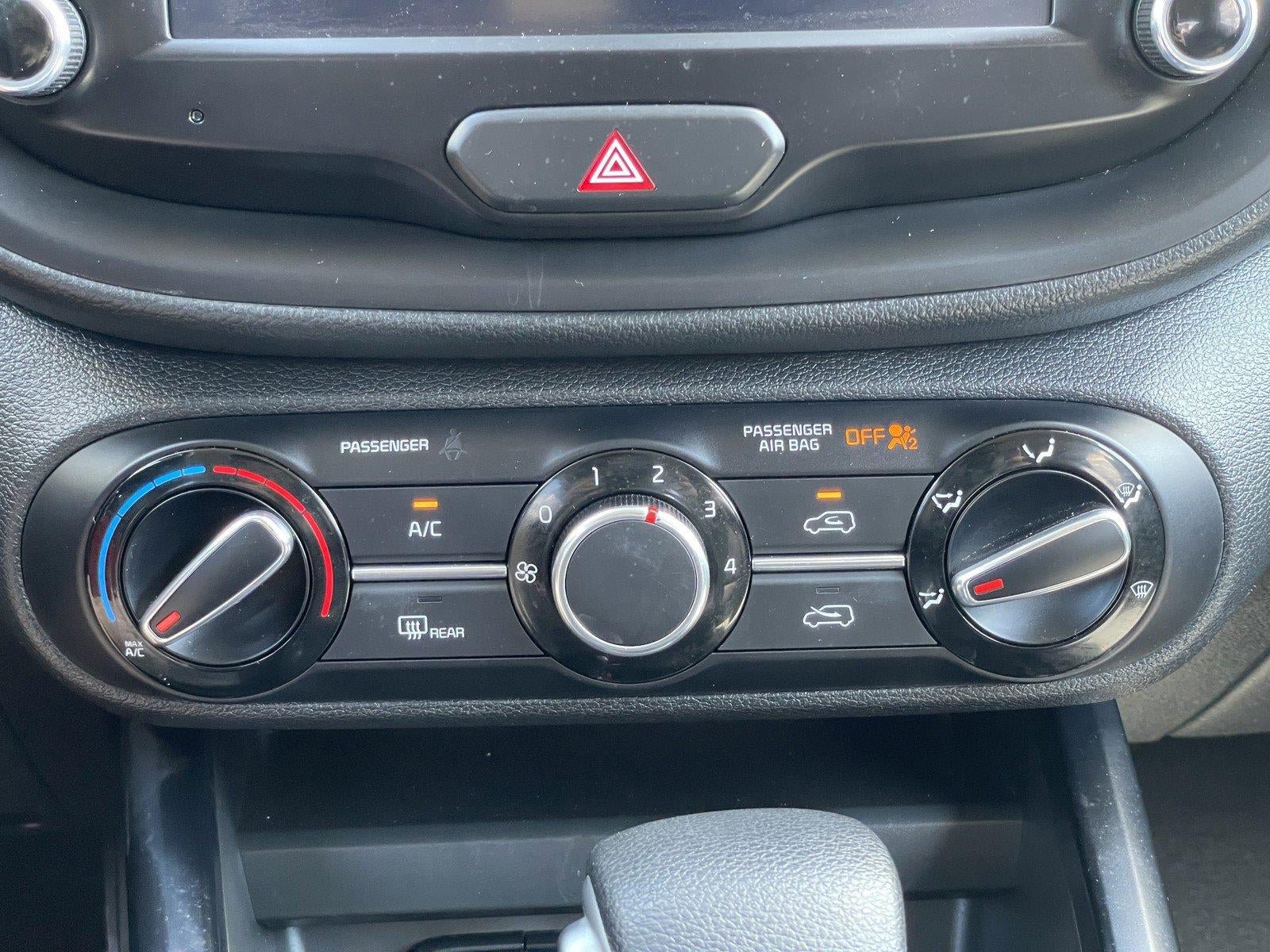 Used 2022 Kia Soul LX w/ Technology Package FWD image 27