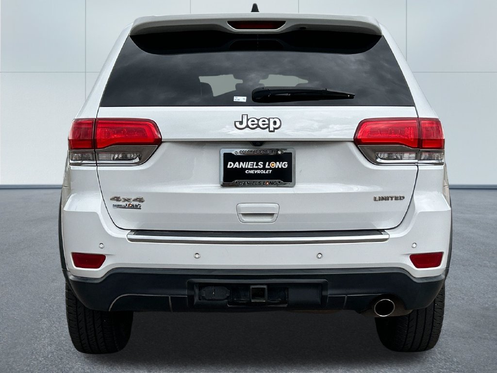 Used 2017 Jeep Grand Cherokee Limited AWD/4WD image 4