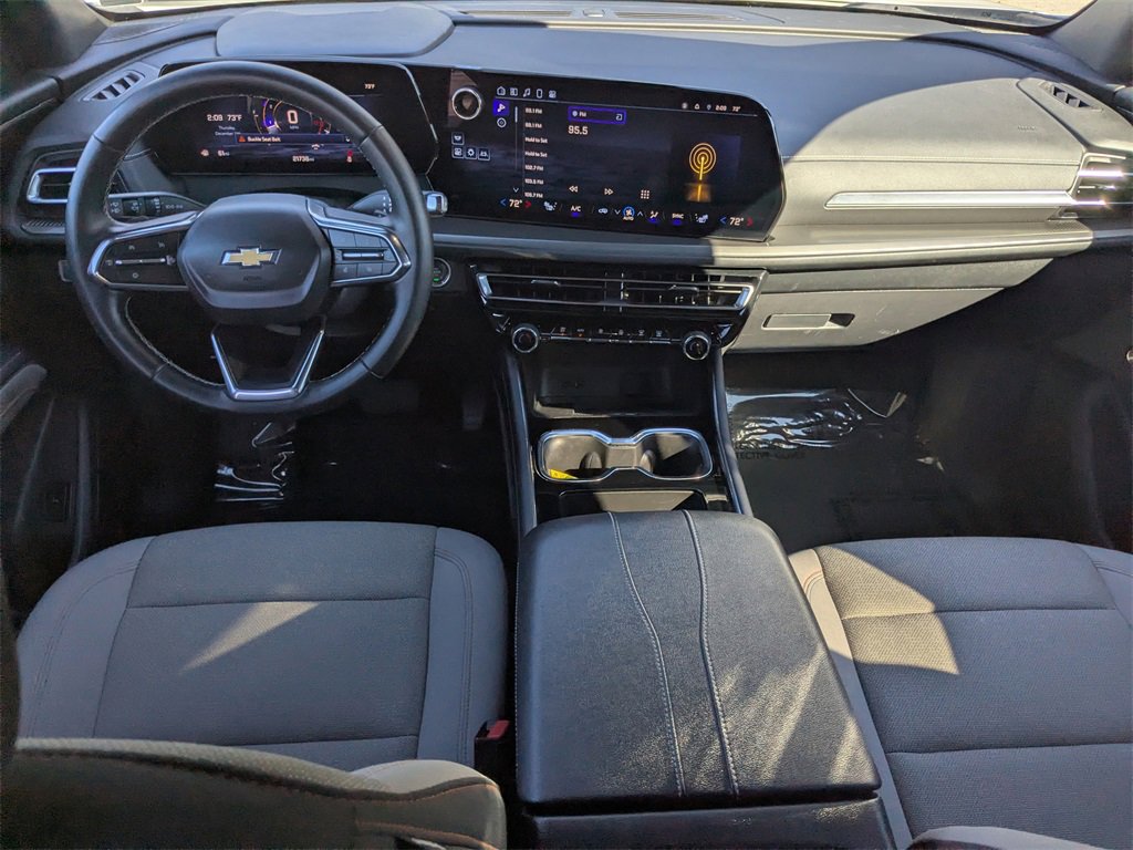 Certified 2025 Chevrolet Traverse LT image 12