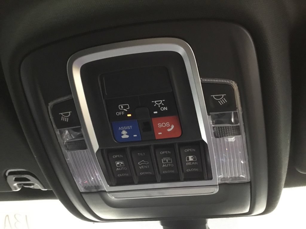 Used 2019 RAM 1500 Sport w/ Leather & Sound Group AWD/4WD image 35