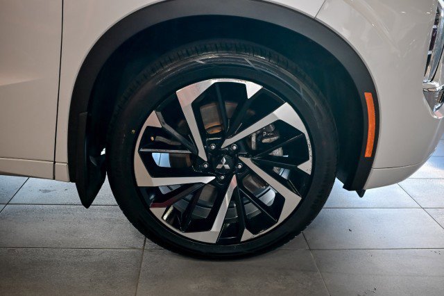Used 2023 Mitsubishi Outlander SEL 40th Anniversary image 53